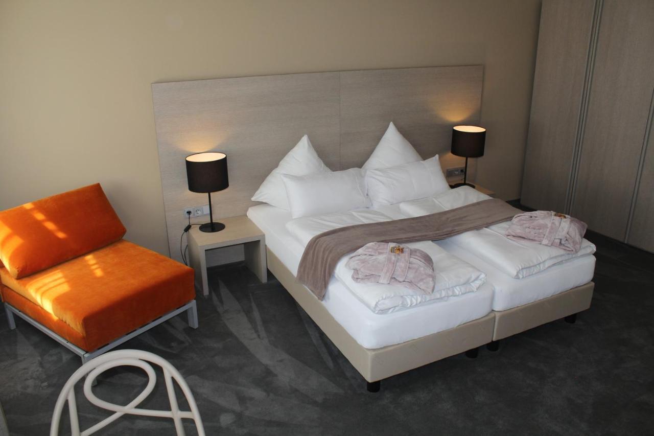 Garni Hotel Schmaus Viechtach Eksteriør billede