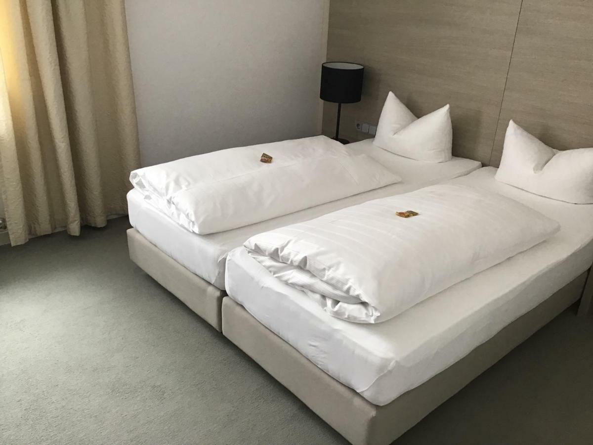 Garni Hotel Schmaus Viechtach Eksteriør billede
