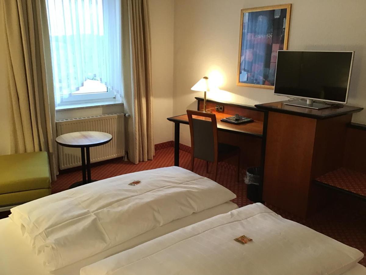 Garni Hotel Schmaus Viechtach Eksteriør billede
